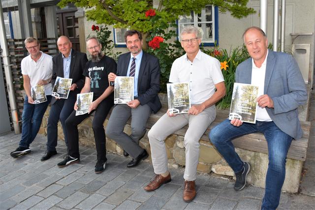 Thomas Fleischanderl (Gesamtkoordinator), Stadtrat Fritz Hintsteiner, Stadtrat Martin Dowalil, Bürgermeister Werner Krammer, Stadtrat Erich Leonhartsberger und Stadtrat Franz Sommer