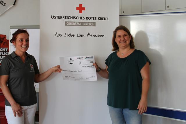 Bild: Abdruck honorarfrei, Credit: RK/LV OÖ
( v.l. Barbara Huber und
Seilinger Stefanie)
