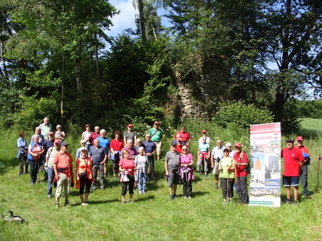 Schönes Wetter, tolle Landschaft, wandern mit Gleichgesinnten – die beste Gelegenheit, Energie zu tanken und den Kopf frei zu machen für die schönen Dinge des Lebens!