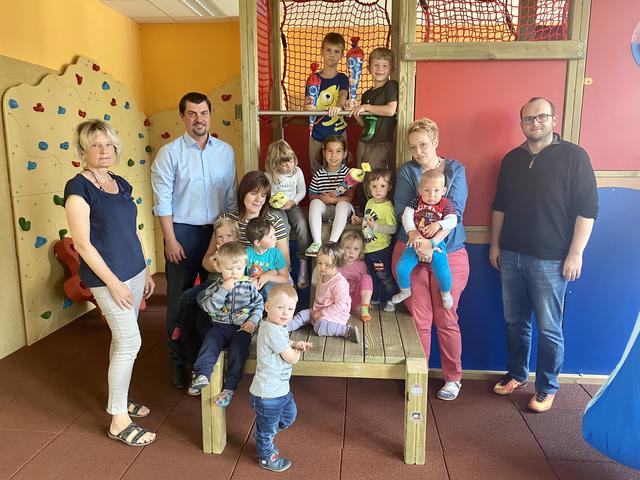 Die Tafelklassler wurden mit einer Schultüte verabschiedet. | Foto: Stadtgemeinde Litschau