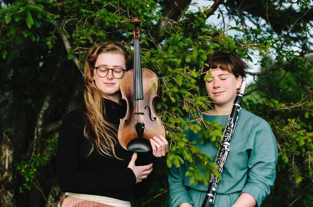 "Frei-Tag/Nacht": Das Duo "zoat" spielt im Töpperschloss auf. | Foto: zoat