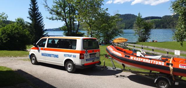 Die Taucher der Wasserrettung konnten die Frau nur mehr tot bergen.