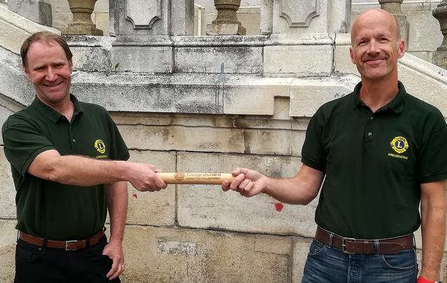 Amtsübergabe mit Sicherheitsabstand: Thomas Klinglhuber und Andreas Stemberger.