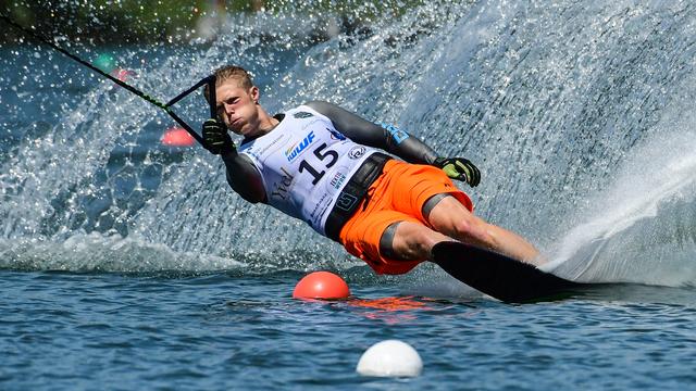 Thomas Paulmair vom WWSC Asten-Ausee auf dem Wasser.