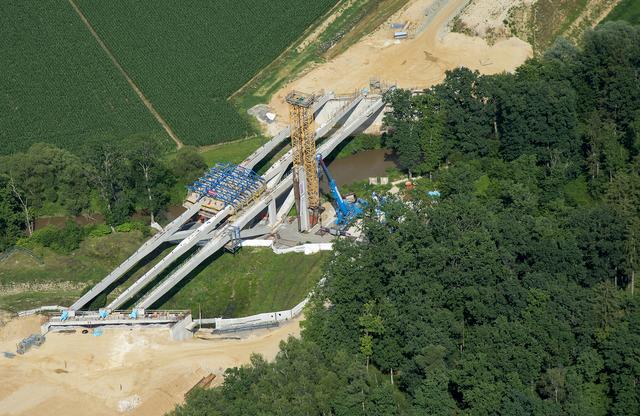 Die Fertigsstellung der Klappbrücken über Lafnitz und Lahnbach soll bis Herbst 2021 erfolgen. | Foto: Asfinag