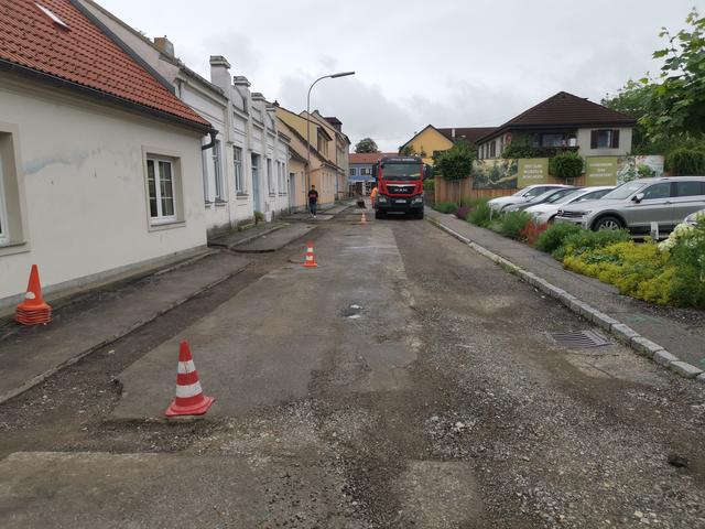 Die Einbahn in der Fischergasse wird vorübergehend umgekehrt geführt. Bitte um Vorsicht! | Foto: Stadtgemeinde Herzogenburg