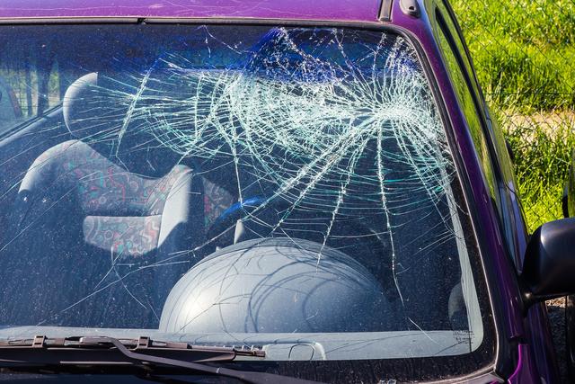 SYMBOLBILD. Der Unfall ereignete sich in den frühen morgenstunden. Alkohol war keiner im Spiel.