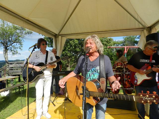 Robinson mit Band