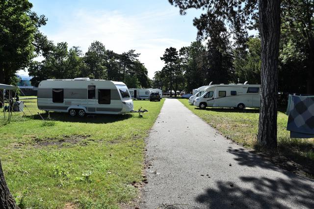 Wo jetzt noch Wohnmobile parken werden schon bald Kinder spielen.