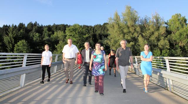 Auf dem Weg zur Brückeninstallation | Foto: Marcel Ambrusch
