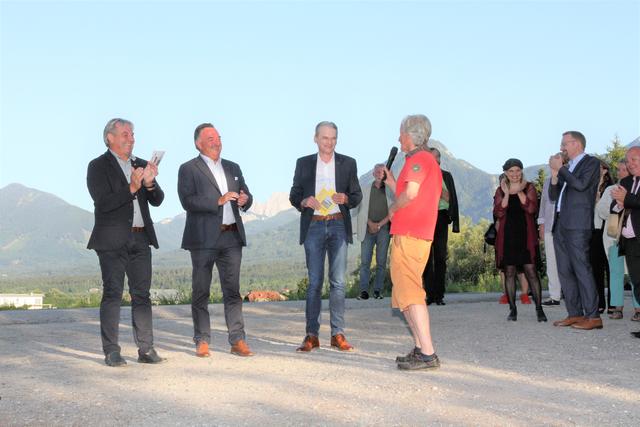 Projektleiter Gerhard Leeb im Interview mit den Bürgermeistern Manfred Maierhofer aus Ludmannsdorf, Heinrich Kattnig aus St. Jakob im Rosental und Ferdinand Vouk aus Velden am Wörthersee | Foto: Marcel Ambrusch