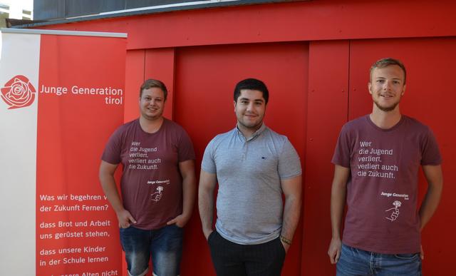 Junge Generation fusionierte Oberländer Bezirksorganisationen:JG Oberland Vorstand Philipp Pflaume, Nasiryan Aslanov und Johannes Reinstadler (v.l.). | Foto: JG Oberland