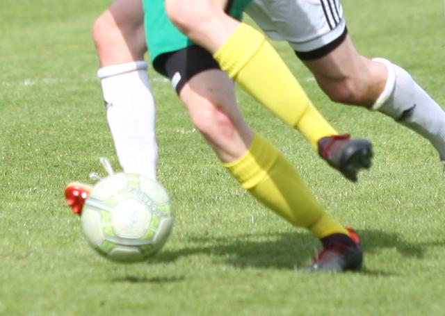 Mit der Vorrunde im Kerschdorfer Tirol-Cup startet das Fußball-Unterhaus in die Saison.
