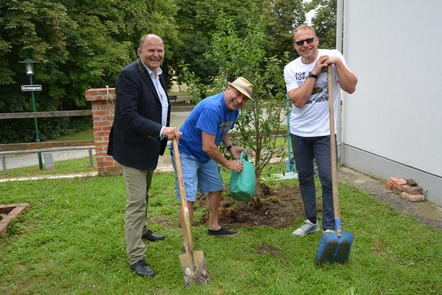 Herbert Waldner mit Christoph Fälbl und Michael Rosenberg 
