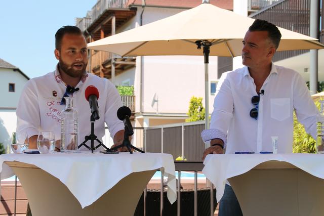 Der geschäftsführende Landesobmann der Freiheitlichen Jugend Kärnten, Philipp Kulterer, präsentierte die Sommertour gemeinsam mit dem Landesparteiobmann der FPÖ Kärnten, Gernot Darmann.