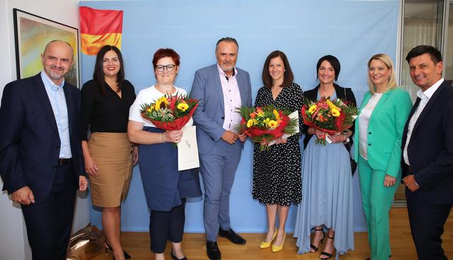 Bildungs-Dir. Hein Josef Zitz, LH-Stv. Astrid Eisenkopf, Direktorin Ursula Wallner, LH Hans Peter Doskozil, Direktorin Silvia Mühlgaszner, Direktorin Kathrin Baumgartner, Bildungs-LR Daniela Winkler, LR Christian Illedits