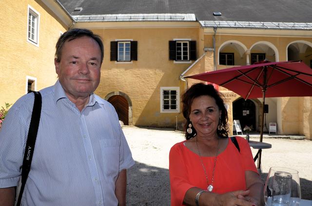 Bürgermeister Hans Schuster und LAG-Managerin Christine Sitter