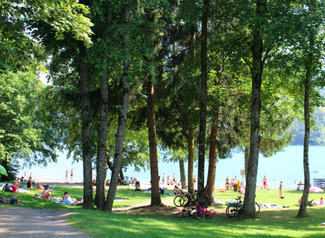 Beim Lokalaugenschein im Klauberpark in Seeboden zum Start der Sommerferien am Freitag Nachmittag hielt sich der Andrang der Gäste (noch) in Grenzen.