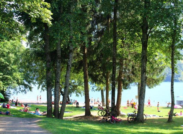 Beim Lokalaugenschein im Klauberpark in Seeboden zum Start der Sommerferien am Freitag Nachmittag hielt sich der Andrang der Gäste (noch) in Grenzen. 