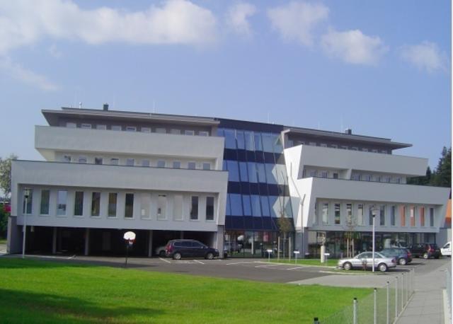 Ärzte- Und Bürozentrum der Siegergemeinde Sadlett (OÖ)