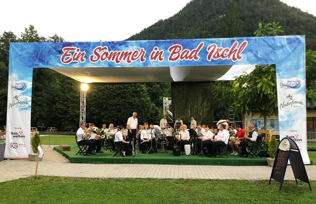 Musikalischer Start in die Sommerferien mit der Salinenmusikkapelle Bad Ischl