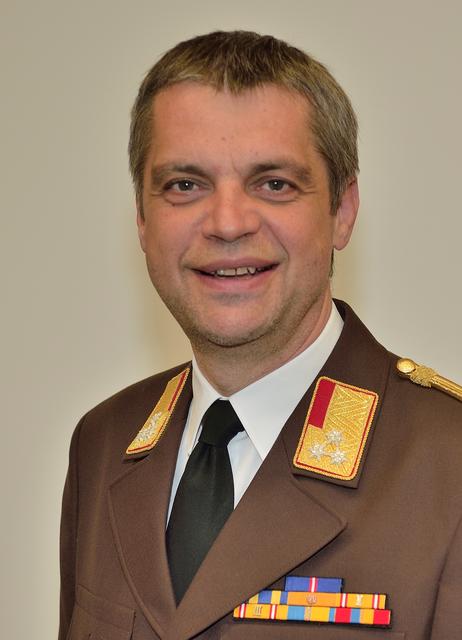 Georg Schröder, Bezirksfeuerwehrkommandant.