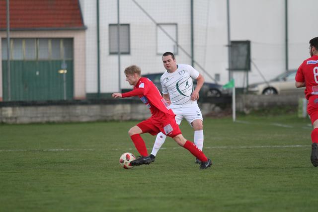 Der FK Hainburg rüstet sich für die neue Saison. Dabei vertraut der Club auf das Personal der Vorsaison. | Foto: flake