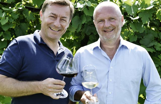 Uwe Schiefer und sein Partner Hans Kilger dürfen sich über vier Sterne von Falstaff freuen. | Foto: Steve Haider