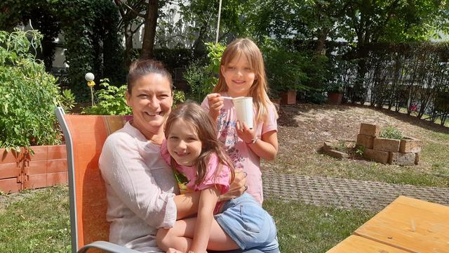 Kinder sowie Organisatoren hatten beim Ferienspiel im Nachbarschaftszentrum sehr viel Spaß.