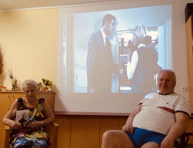 Die Residenzbewohner freuten sich sehr über den ersten gemeinsamen Kino-Nachmittag seit langem!
