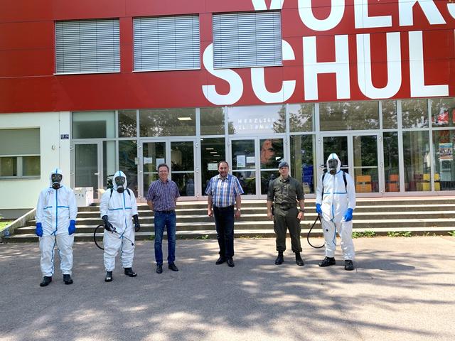 Keine weiteren Coronafälle in der Volksschule Langenzersdorf. Nach der Desinfektion durch das ABC Abwehrzentrum, geht die Ferienbetreuung am Montag wieder los. | Foto: Marktgemeinde Langenzersdorf