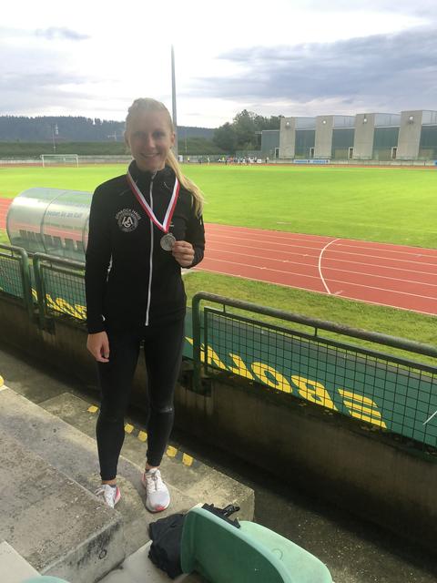 Silber und neue Bestzeit für Jasmin Zweimüller.