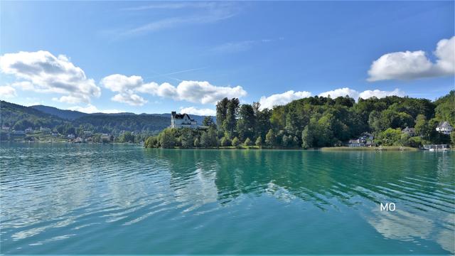 Weiße Villa vom Wörthersee