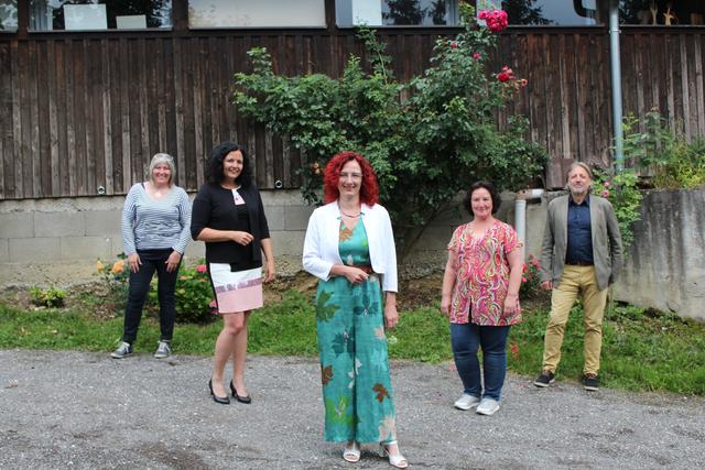 Brigtte Stadlhuber (Rechnungsprüferin), Cornelia Pöttinger (Obfrau Stellvertreterin), Petra Kapeller (Obfrau), Katja Sarközi (Kassierin), Adi Brunnthaler (Rechnungsprüfer) (von links) | Foto: BERTA