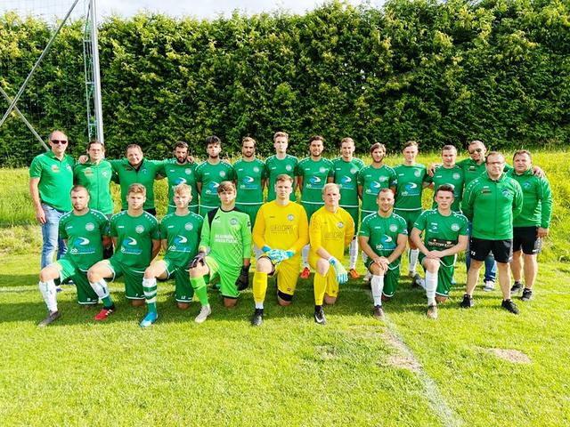 Mit dieser neuformierten Mannschaft will der Aufsteiger SC St. Stefan in der Unterliga Ost die Favoriten ärgern. Am 1. August findet das erste Meisterschaftsspiel in St. Michael statt.  | Foto: Privat