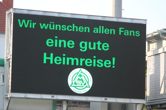 Viele Jahre galt das Pappelstadion des SV Mattersburg als Zuschauermagnet. Jetzt steht der Bundesligaklub vor einer ungewissen Zukunft. | Foto: Oliver Frank