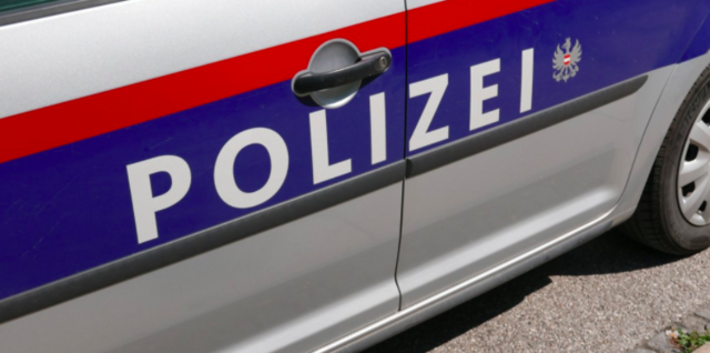 Zeugen des Vorfalls werden ersucht, sich bei der Polizei Eferding unter 059133 4220 zu melden.