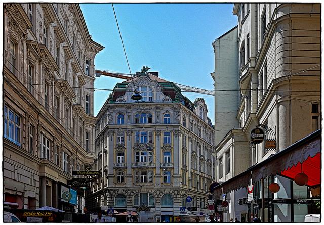 Platzmäßig etwas schwierig abzulichten, das Schönbrunner Haus