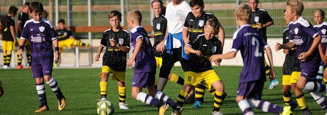 Der Tiroler Fußballverband will verstärkt Akzente in der Nachwuchsarbeit setzen. | Foto: sportszene.tirol