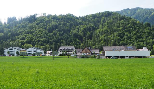 Kursgebäude und Stallungen