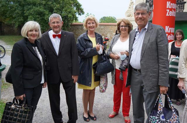 Operetten-Fangemeinde aus Neusiedl am See. | Foto: Andrea Glatzer