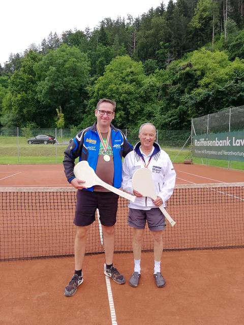 Die Sieger des Turniers: Ingo Fischer (links) mit Peter Graf