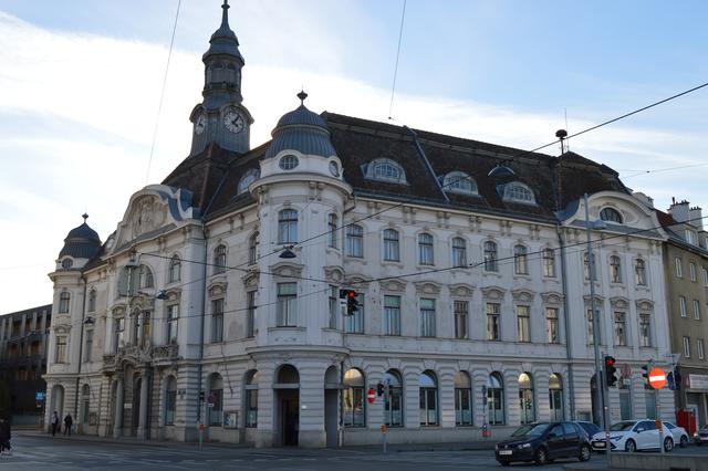 Im Amtshaus Liesing entscheidet sich die Zukunft des Bezirks. Wir alle können bestimmen, wie diese aussehen soll. | Foto: Berger