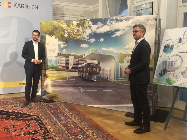 Enthüllten die Visualisierung: Landesrat Sebastian Schuschnig (links) und Staatssekretär Magnus Brunner