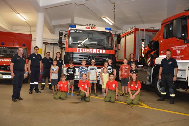 Viel Spaß hatten die neun angehenden Jungflorianis bei ihrem Schnuppertag in der Stadtfeuerwehr Fürstenfeld.