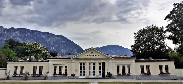 Das Edlacher Strandbad ist ein historisches Juwel am Fuß der Rax.