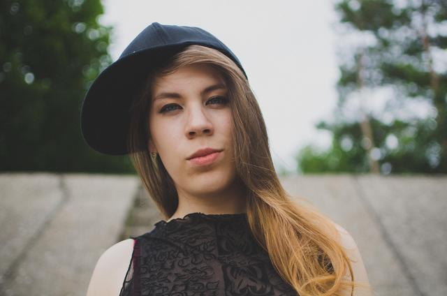Laut Daniela Schmid von der AGES (Agentur für Gesundheit) sei "das Risikoverhalten einer jüngeren Gruppe eben an sich ein anderes, und im Sommer würden Jugendliche eben Lokale aufsuchen."