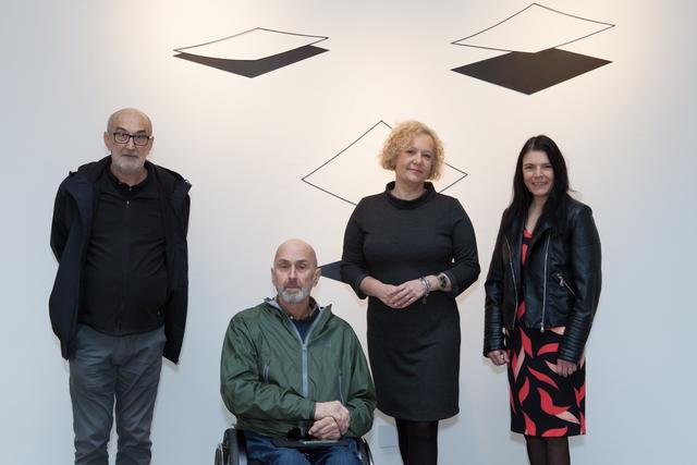 Wolfgang Temmel und Hubert Matt mit den Museumsleiterinnen Anja Weisi Michelitsch und Katrin Knaß-Roßmann im Steirischen Feuerwehrmuseum Groß St. Florian. Die Finissage zur Ausstellung "freispiel - Wolfgang Temmel und Hubert Matt" findet am 23. August statt.