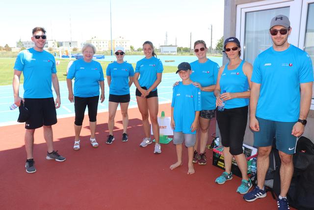 SPORTUNION Präsidentin Karin Ofner mit dem actionday Tourguide Team