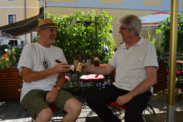 Christian Waltl und Peter Mahler betreiben die "Mahler Artisan Brewery", die erste Micro- und Craft-Bier-Brauerei in der Landeshauptstadt.